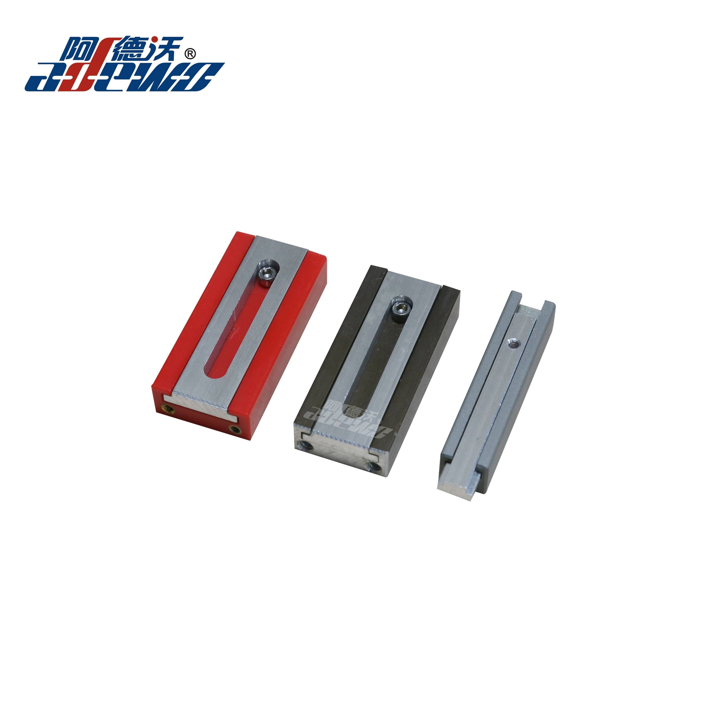 더 빠르고 깔끔한 다이 커팅 작업을 위해 스트리핑 액세서리가 필수적인 이유는 무엇입니까?